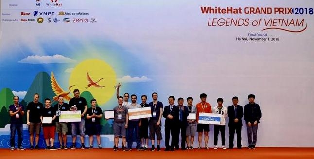 doi nga gianh giai nhat cuoc thi whitehat grand prix 2018