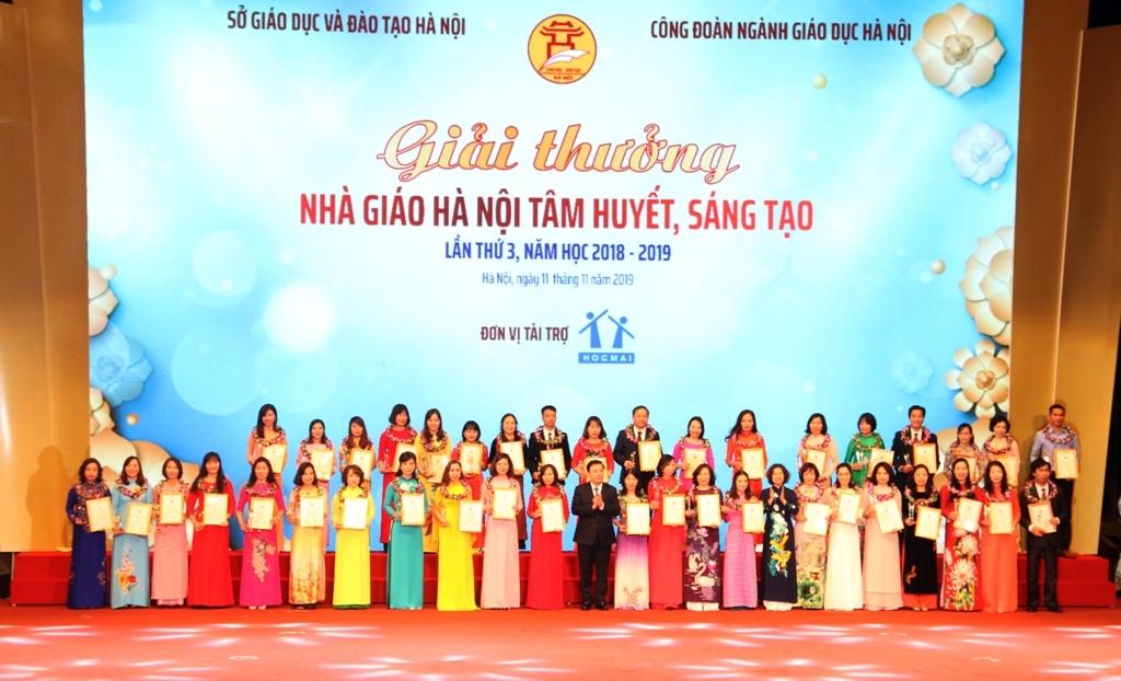 Hà Nội tuyên dương tấm gương nhà giáo mẫu mực Thủ đô 2019
