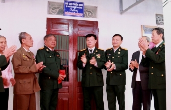 Trao nhà “Nghĩa tình đồng đội” tại Nam Định
