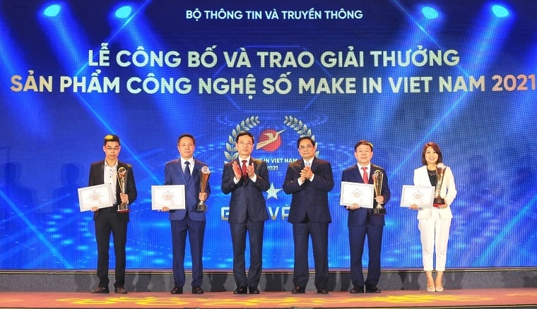Tôn vinh các sản phẩm công nghệ số “Make in Viet Nam” xuất sắc năm 2021