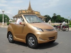Campuchia trình làng chiếc xe hơi tự chế đầu tiên