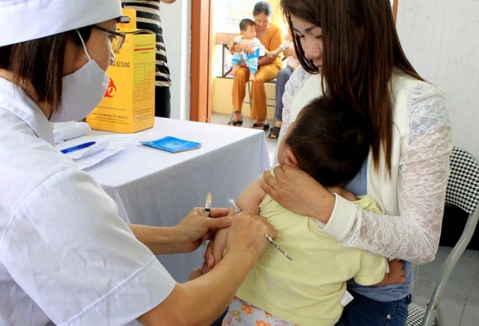 Đăng ký tiêm vắc-xin Pentaxim đợt 4