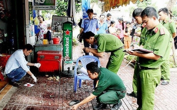 Bình Phước: Can ngăn chồng xô xát, vợ bị đâm tử vong