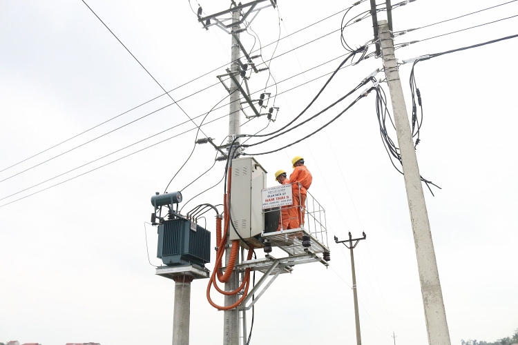 EVNNPC vừa tiến hành xét duyệt chủ trương đầu tư 67 dự án lưới điện 110kV tại 20 tỉnh, thành phố miền Bắc