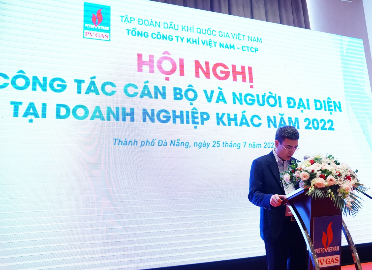 Đồng chí Dương Mạnh Sơn - Bí thư Đảng ủy, Chủ tịch HĐQT PV GAS phát biểu khai mạc Hội nghị về công tác cán bộ và Người đại diện của PV GAS tại doanh nghiệp khác năm 2022