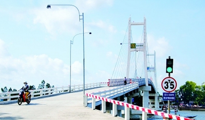 Lạ lùng cây cầu thu phí 'trọn đời' ở Cà Mau