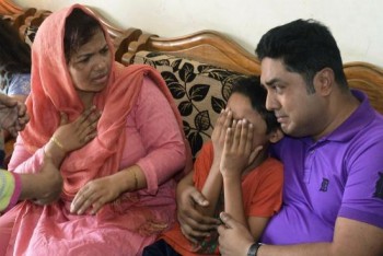 Bangladesh: Vợ giám đốc công an bị phiến quân sát hại