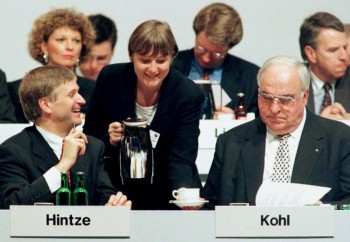 Những bức ảnh hiếm về cuộc đời Thủ tướng Merkel