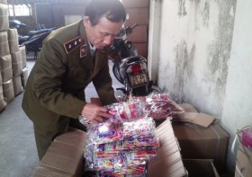 Bánh kẹo Trung Quốc đội lốt hàng Việt Nam