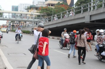 Hà Nội sắp xử phạt người đi bộ vi phạm giao thông