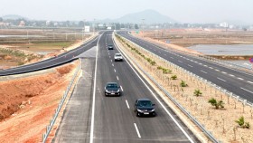 Sắp thông xe đoạn tiếp giáp với Trung Quốc đường cao tốc Nội Bài - Lào Cai