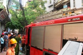 Hà Nội: Cháy quán cơm 3 tầng trên phố Trần Quang Diệu