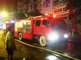 Hà Nội: Hỏa hoạn tại quán karaoke 7 tầng trên phố Xã Đàn