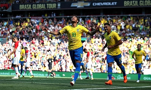 neymar ghi ban doc dien ngay tro lai brazil danh bai croatia