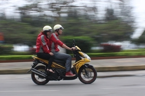 Từ 21/7, Hà Nội thu phí bảo trì đường bộ với xe máy