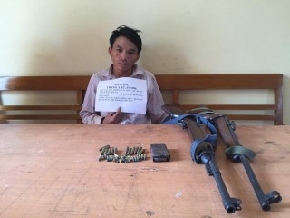 Vượt biên sang Lào mua súng về bán kiếm lời