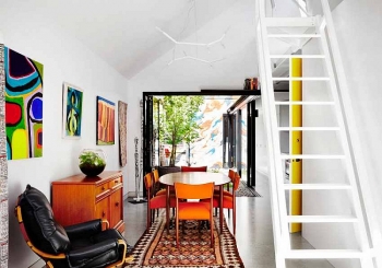 Ngôi nhà với nội thất sắc màu ở Úc