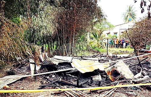 Cà Mau: Hai mẹ con tử vong trong vụ phóng hỏa