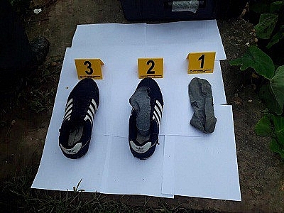 Vụ hai vợ chồng bị sát hại ở Hưng Yên: Phát hiện giày và tất của nghi phạm