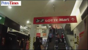 [VIDEO] Tràn lan hàng hết 'date' tại siêu thị Lotte Mart