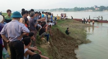 Thái Nguyên: Phát hiện thi thể hai mẹ con dưới sông