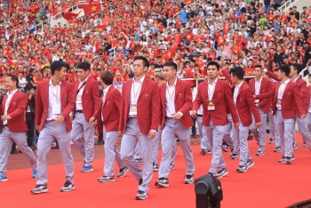 Mỹ Đình rợp sắc đỏ đón Olympic Việt Nam