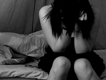 Nghi án thiếu niên 14 tuổi xông vào nhà hiếp dâm thiếu nữ 18 tuổi