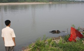 Hà Nội: Phát hiện hai thi thể trôi dạt trên sông Hồng