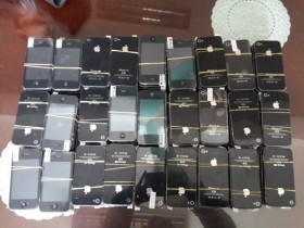 Hà Nội: Bắt giữ hơn 100 chiếc iPhone lậu