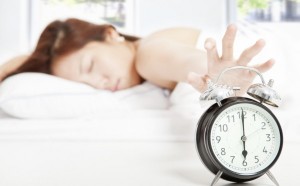 Loại bỏ 5 thói quen bất lợi cho sức khỏe vào buổi sáng