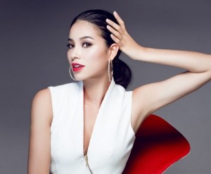 Vẻ đẹp 'lạ mà quen' của Tân Hoa hậu Hoàn vũ Việt Nam