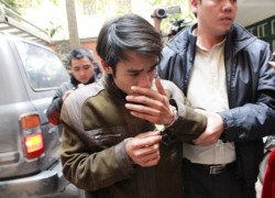Ảnh: Di lý hung thủ giết chủ tiệm vàng Vững Bắc về Hà Nội