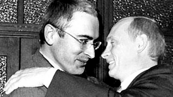 Mikhail Khodorkovski: Từ trùm tài phiệt dầu khí đến người tù số 1 của nước Nga