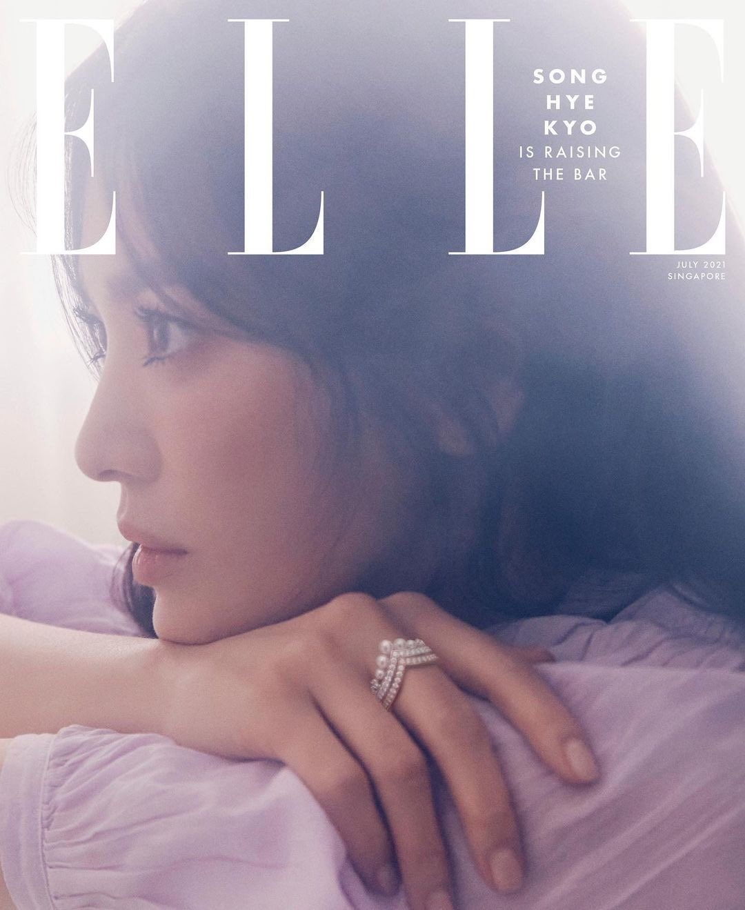 Song Hye Kyo chia sẻ loạt ảnh mới trên bìa tạp chí thời trang, gây ấn tượng với vẻ đẹp 