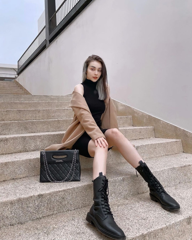 Tin hot giải trí ngày 25/7: Fashionista Salim diện outfit đen cá tính