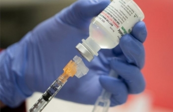 TP HCM thực hiện tiêm chủng vắc xin phòng Covid-19 cho người mắc bệnh mạn tính