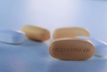 Hơn 300.000 viên thuốc Molnupiravir điều trị Covid-19 nhập khẩu về đến Việt Nam