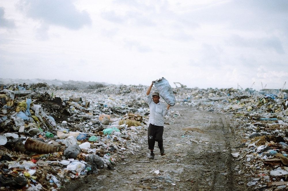 Đảo rác hầu như không ai biết của thiên đường nghỉ dưỡng Maldives