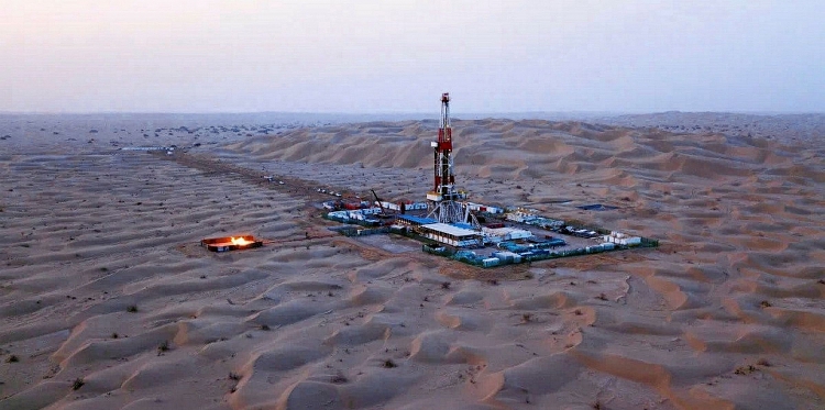 Trung Quốc phát hiện trữ lượng dầu mỏ và khí đốt lên đến 100 triệu tấn ở bể Tarim