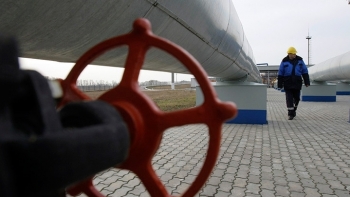 Gazprom tiếp tục bơm khí đốt đến châu Âu qua Ukraine như bình thường