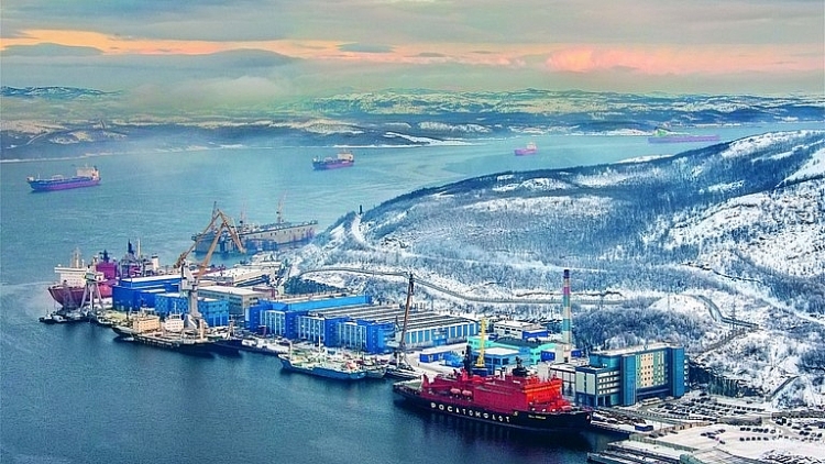Nga xây dựng hạm đội tàu phá băng mạnh nhất thế giới