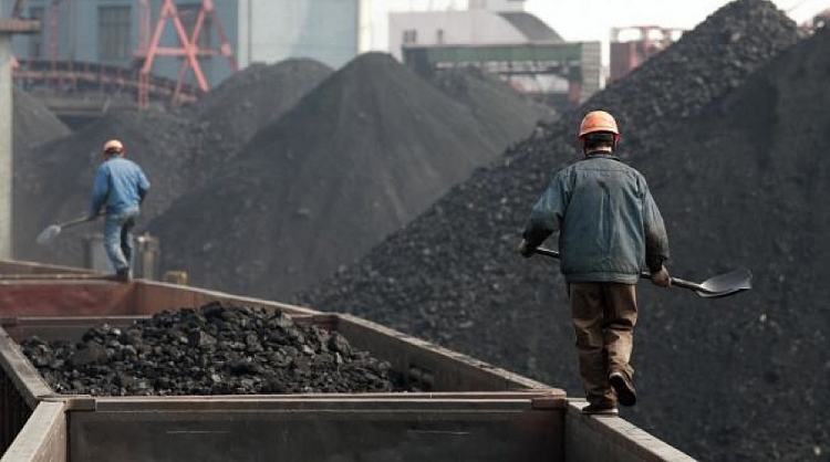 Trung Quốc tăng mạnh sản lượng than trong bối cảnh những bất ổn địa chính trị