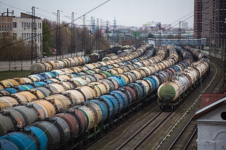 EU không thể thống nhất về lệnh cấm tiềm năng đối với dầu khí của Nga