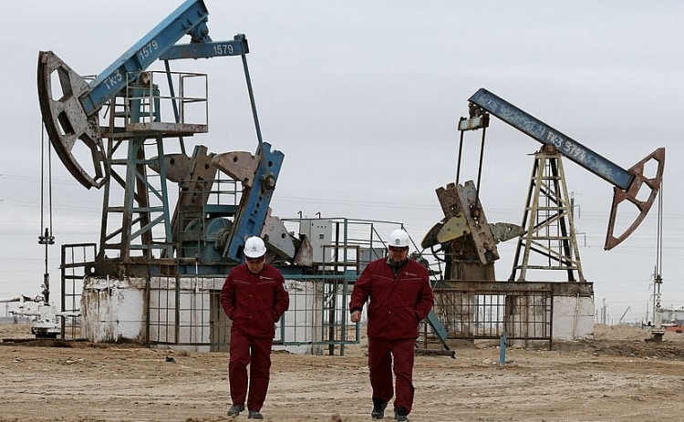 Trafigura sẽ ngừng hoàn toàn việc mua dầu thô từ Rosneft