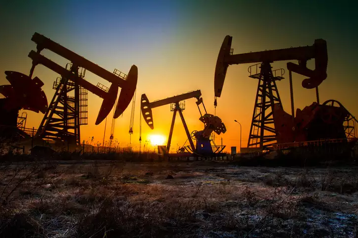 Giá dầu hôm nay tăng nhờ tín hiệu dự trữ dầu thô của Mỹ giảm