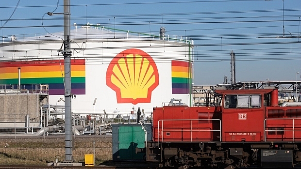Shell tăng hơn 1 tỷ USD thu nhập nhờ lọc dầu