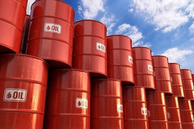 Iran tăng sản lượng dầu thêm 31.000 thùng/ngày trong tháng 6