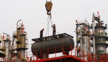 Iran và Nga ký thỏa thuận năng lượng trị giá khoảng 40 tỷ USD