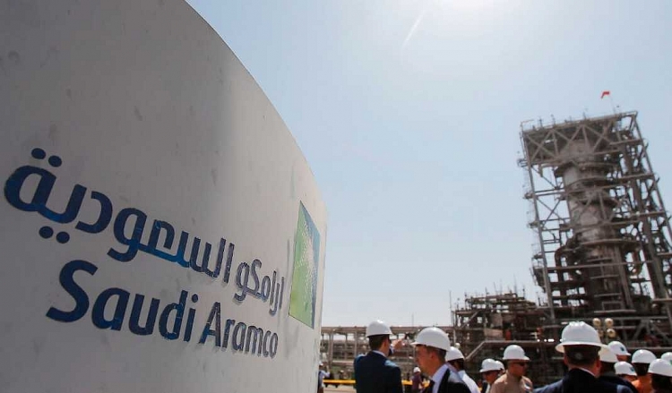 Ả Rập Xê-út có thể giảm giá dầu thô cho châu Á