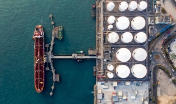 Trung Quốc: Tăng mua khí đốt, giảm nhập khẩu dầu